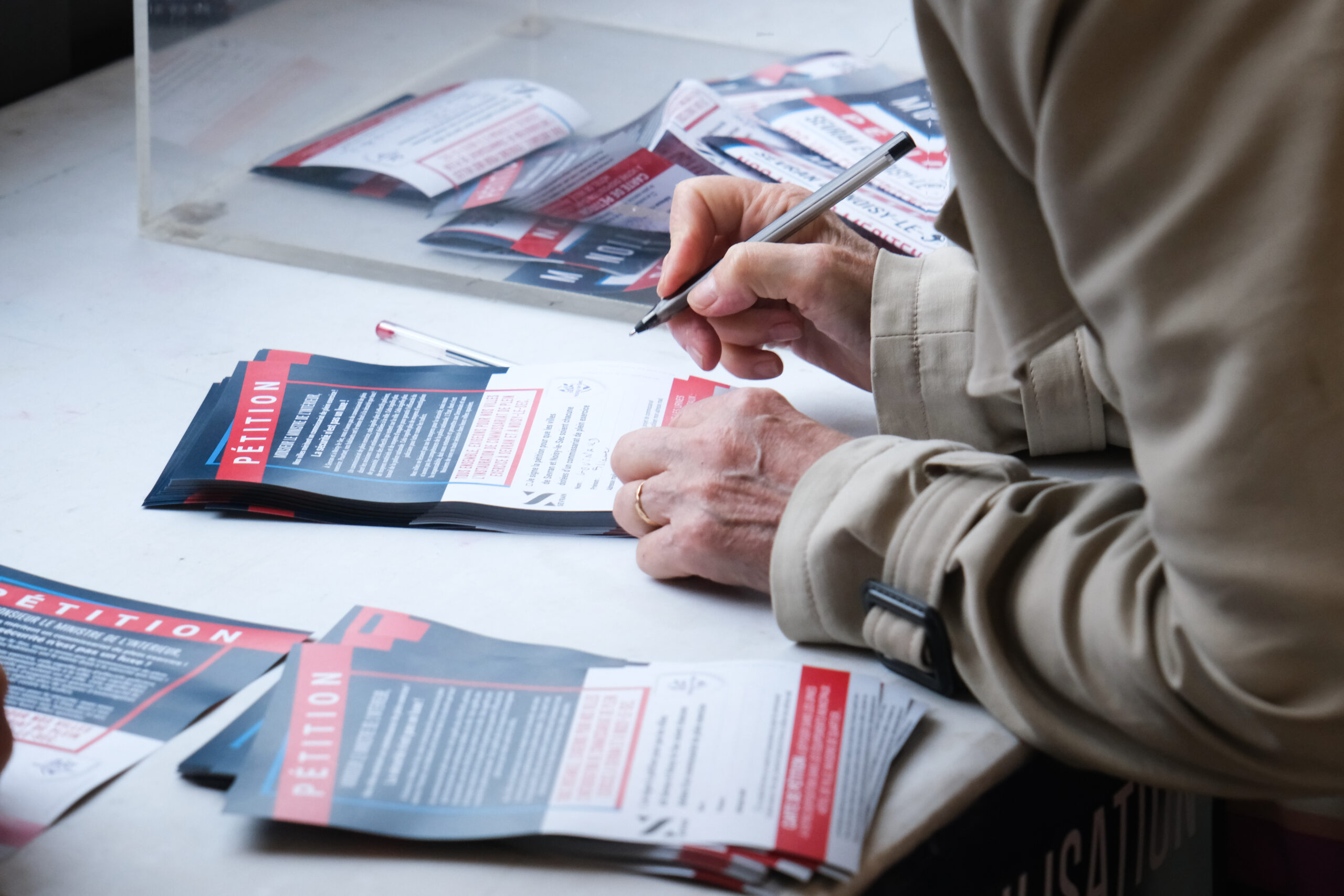 Obtenir de l’Etat un commissariat de plein exercice
