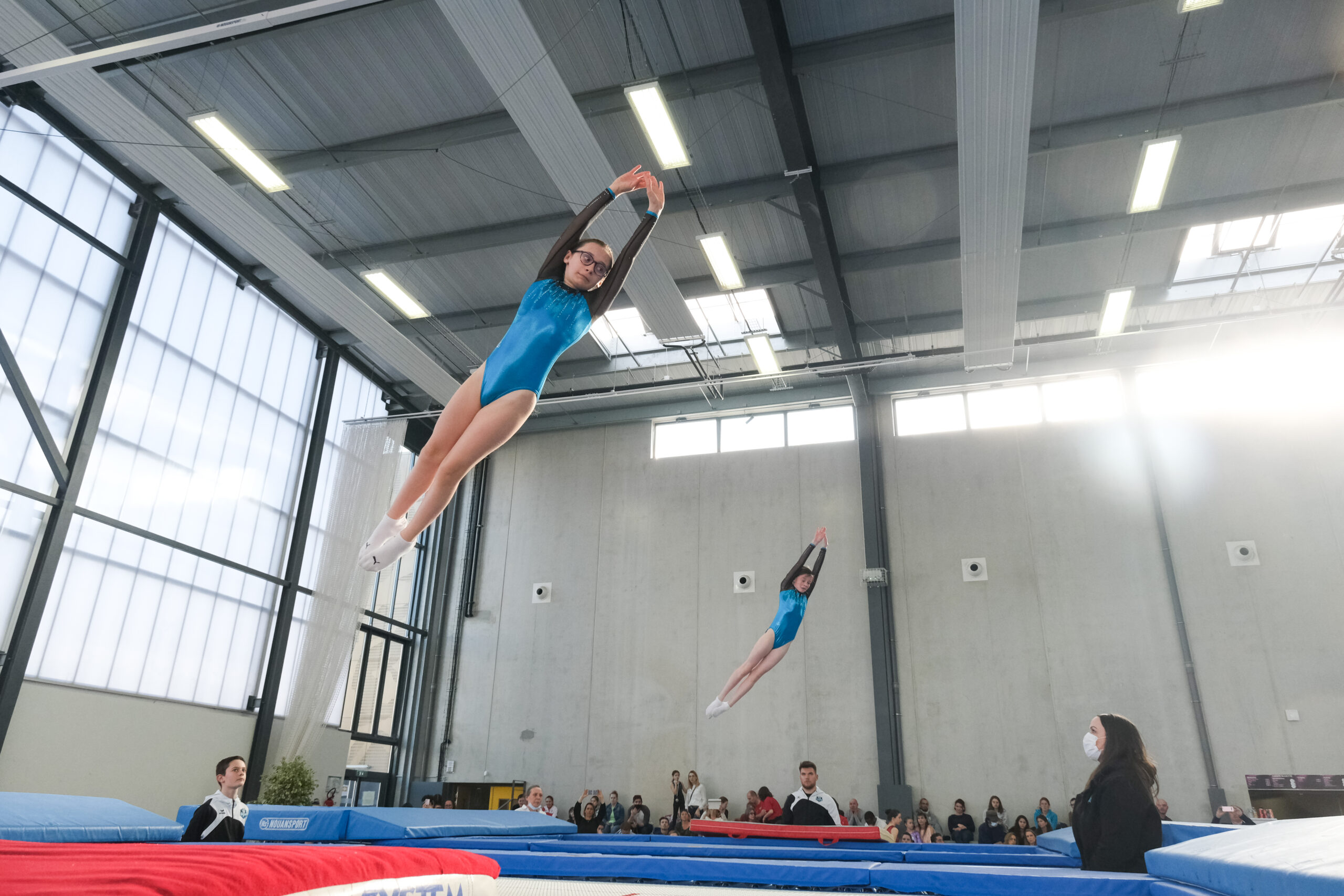 Implanter une salle gymnique avec trampoline